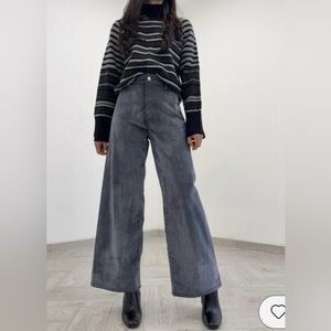 Universal Thread Dark Gray Velvet Flocked Sailor Wide Leg High-Rise Crop Pants